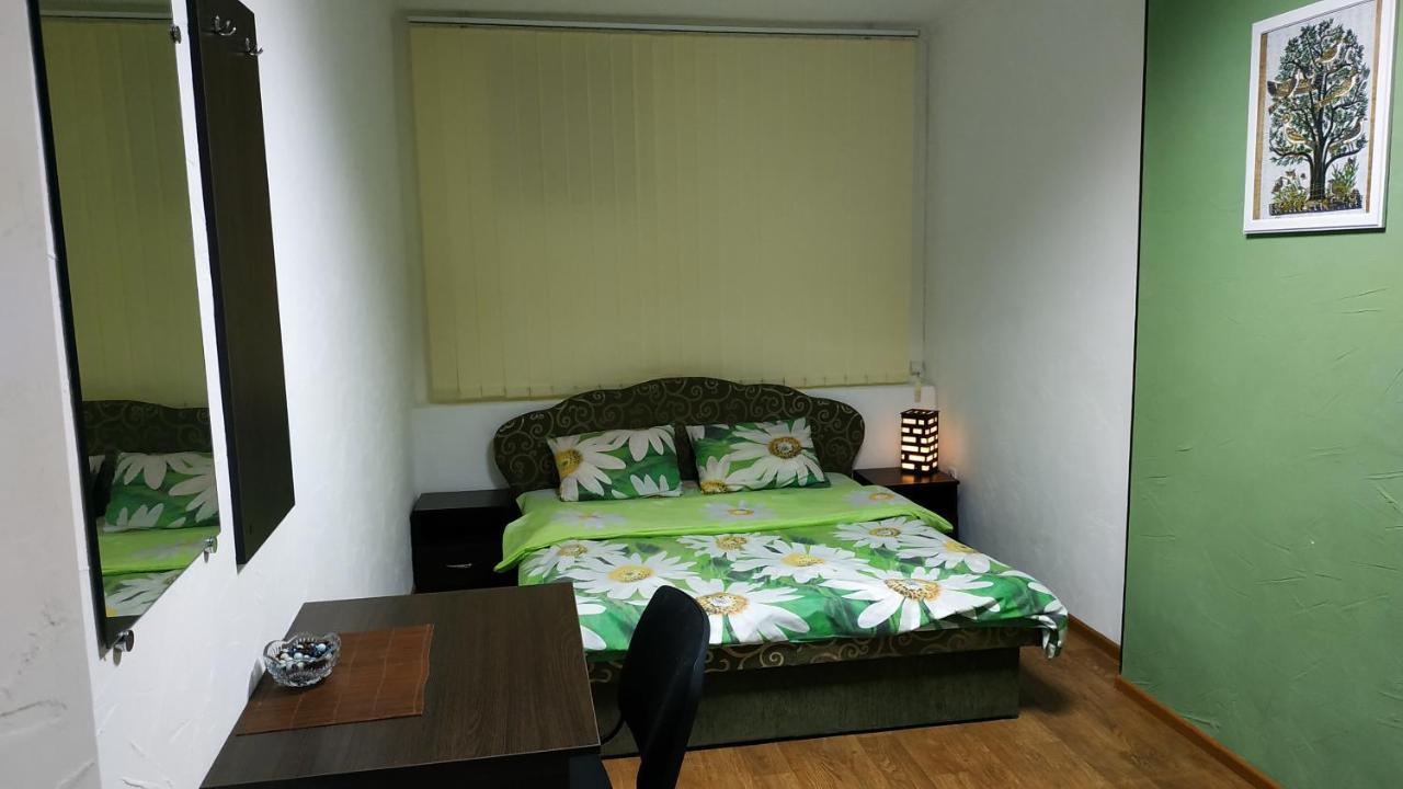 Ostello Cool Traveler Kiev Esterno foto